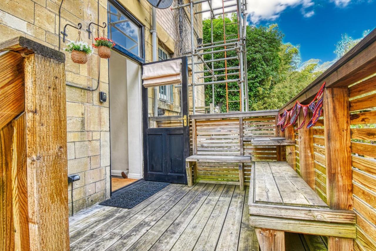 2 Bedroom Apartment In Bath City Centre With Garden & Free Parking Eksteriør billede