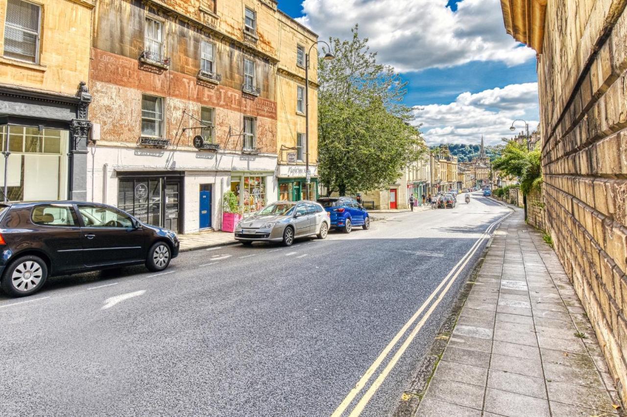 2 Bedroom Apartment In Bath City Centre With Garden & Free Parking Eksteriør billede